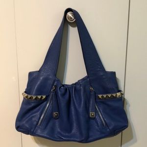 B Makowsky blue leather purse